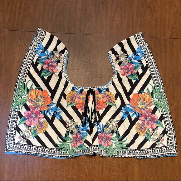 Flying Tomato Women’s Off The Shoulder Floral Scarf Border Print Top Medium - Picture 6 of 14